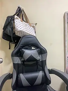 Snapshot of Vliacoooper2 chatting on March 6, 2026, 4:29 am Vliacoooper2 online show from March 6, 2026, 4:29 am