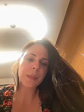 Snapshot of Lady_LauraRose chatting on November 16, 2025, 7:18 pm Lady LauraRose online show from November 16, 2025, 7:18 pm