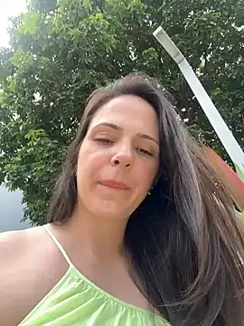 Snapshot of Lady_LauraRose chatting on November 14, 2025, 7:06 pm Lady LauraRose online show from November 14, 2025, 7:06 pm