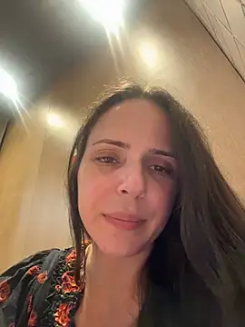 Lady LauraRose online show from February 12, 2026, 2:22 am