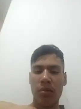 Snapshot of iRusx chatting on October 23, 2025, 7:45 pm iRusx online show from October 23, 2025, 7:45 pm