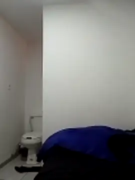 Snapshot of iRusx chatting on November 1, 2025, 7:30 pm iRusx online show from November 1, 2025, 7:30 pm