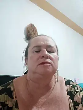 Miss-tetas online show from January 18, 2026, 10:46 pm