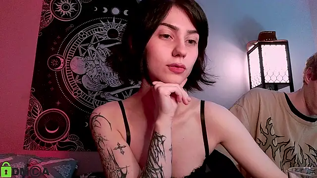 Snapshot of poisondevotion chatting on March 6, 2026, 6:03 pm poisondevotion online show from March 6, 2026, 6:03 pm