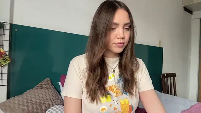 Snapshot of NebulaHaven chatting on October 9, 2025, 4:51 pm NebulaHaven online show from October 9, 2025, 4:51 pm