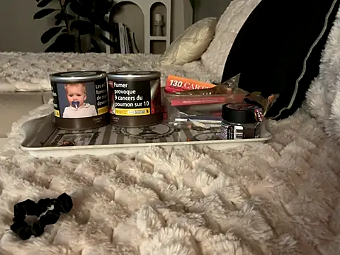 Snapshot of TALONSEXY chatting on November 7, 2025, 9:19 pm TALONSEXY online show from November 7, 2025, 9:19 pm