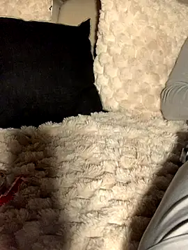 Snapshot of TALONSEXY chatting on November 5, 2025, 8:34 pm TALONSEXY online show from November 5, 2025, 8:34 pm