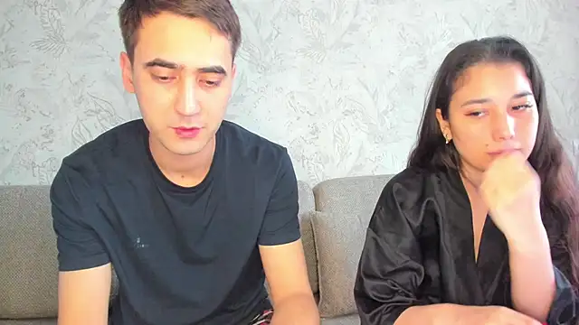 Snapshot of sophywhisper chatting on December 2, 2025, 6:48 am sophywhisper online show from December 2, 2025, 6:48 am