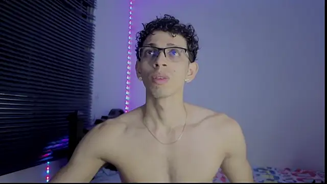 Mike 777king online show from March 22, 2026, 3:54 am