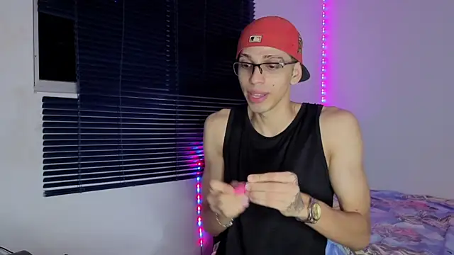 Mike 777king online show from March 17, 2026, 3:42 am