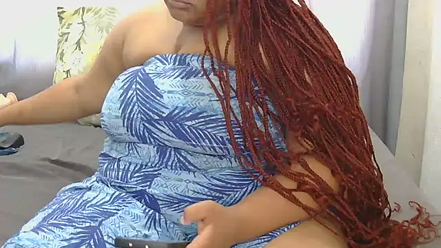 Snapshot of BigSexyEbony chatting on August 6, 2026, 11:05 am BigSexyEbony online show from August 6, 2026, 11:05 am