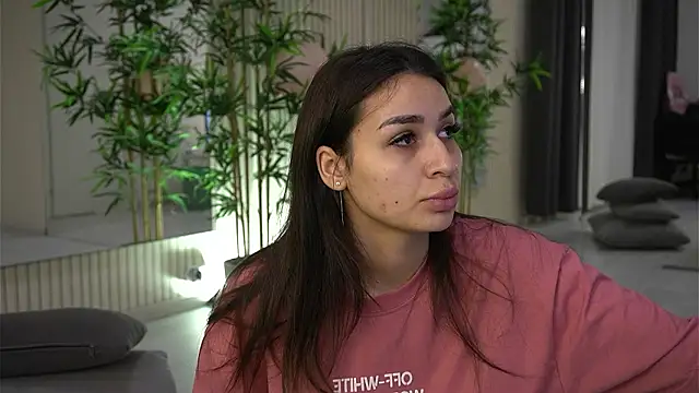 EmmaBlanco online show from March 5, 2026, 6:59 pm