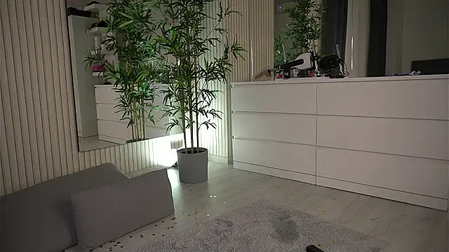 EmmaBlanco online show from March 10, 2026, 6:28 am