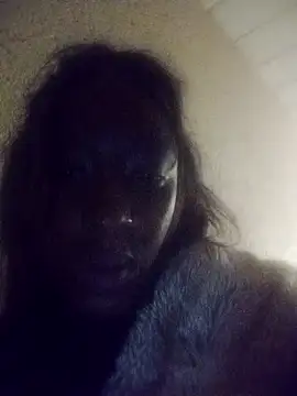 Snapshot of RFeltomWhitJ chatting on November 30, 2025, 9:26 pm RFeltomWhitJ online show from November 30, 2025, 9:26 pm