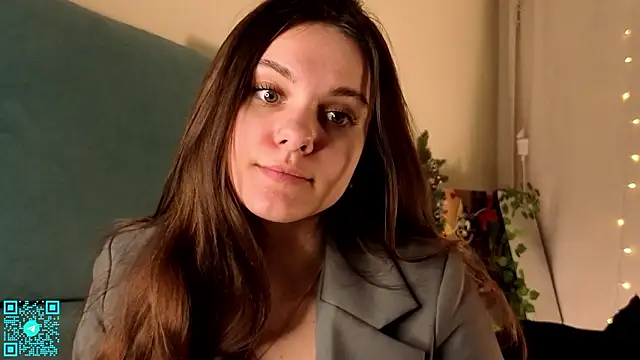 Snapshot of chloemilka chatting on March 5, 2026, 6:15 pm chloemilka online show from March 5, 2026, 6:15 pm