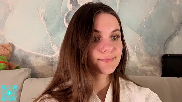 Snapshot of chloemilka chatting on May 21, 2026, 5:21 pm chloemilka online show from May 21, 2026, 5:21 pm