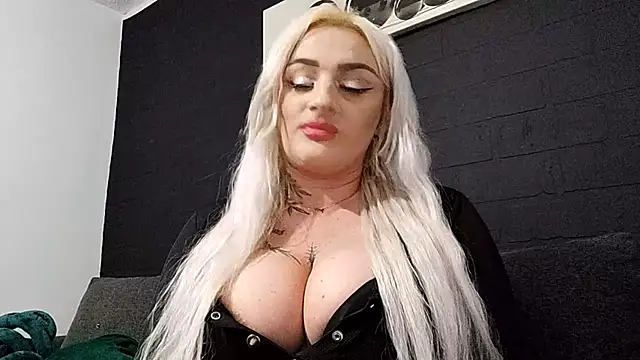 AnastasiaLips online show from April 23, 2026, 10:55 pm