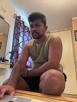 Snapshot of CrazyShashank chatting on February 8, 2026, 12:58 pm CrazyShashank online show from February 8, 2026, 12:58 pm