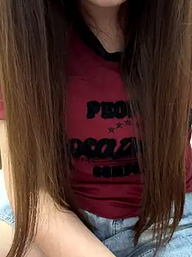 PhuongNhi21 online show from October 17, 2025, 3:14 pm