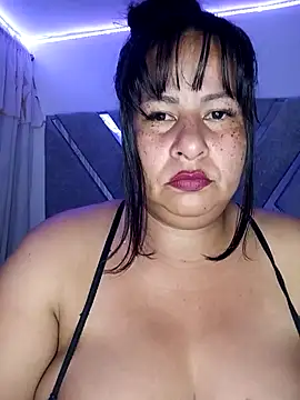 RosenRot07 online show from February 12, 2026, 2:33 am