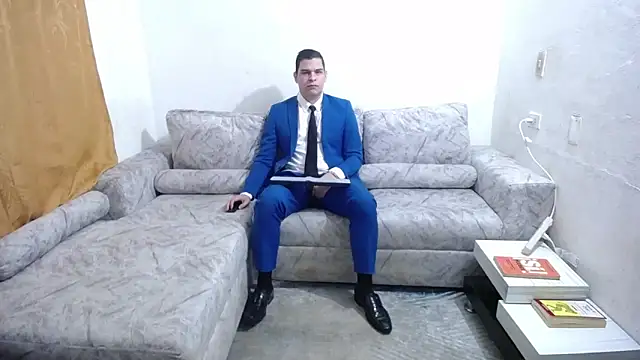 Snapshot of Victor_Maitland chatting on October 31, 2025, 7:54 pm Victor Maitland online show from October 31, 2025, 7:54 pm