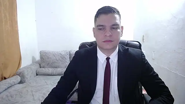 Victor Maitland online show from April 25, 2026, 7:22 pm