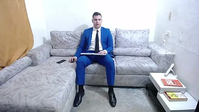 Snapshot of Victor_Maitland chatting on September 19, 2025, 6:45 pm Victor Maitland online show from September 19, 2025, 6:45 pm