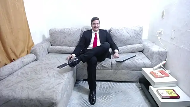 Victor Maitland online show from June 7, 2026, 3:56 am