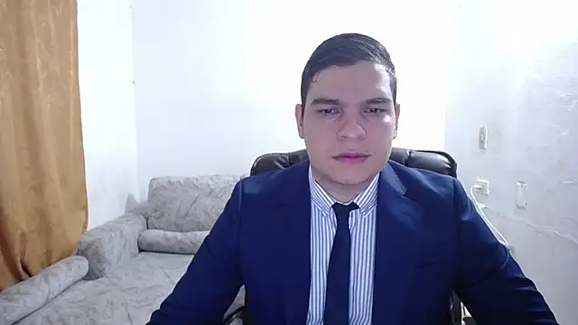 Victor Maitland online show from June 17, 2026, 8:52 pm