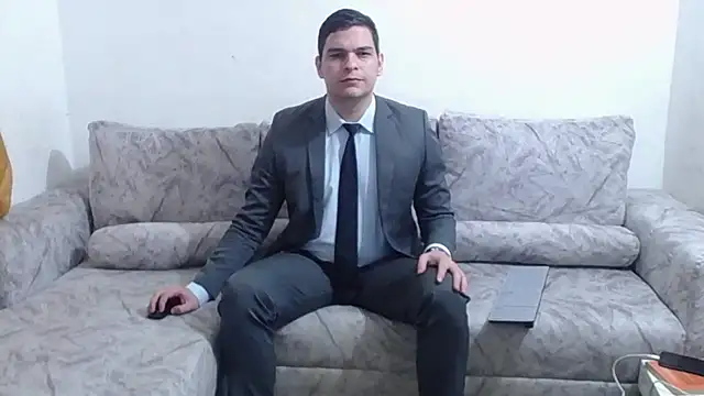 Snapshot of Victor_Maitland chatting on November 7, 2025, 3:44 am Victor Maitland online show from November 7, 2025, 3:44 am