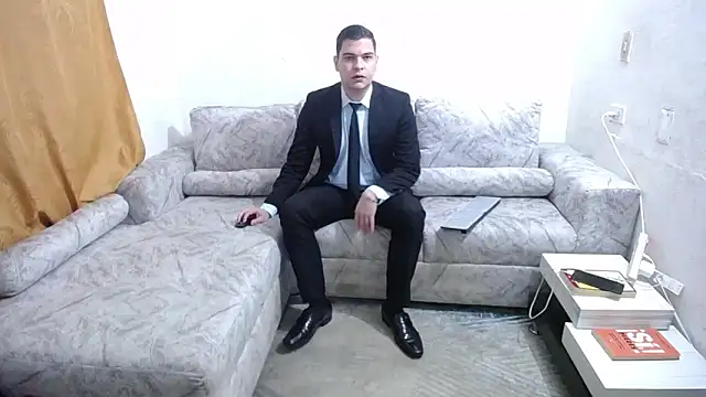 Snapshot of Victor_Maitland chatting on November 28, 2025, 7:58 pm Victor Maitland online show from November 28, 2025, 7:58 pm