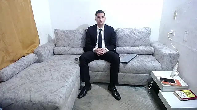 Snapshot of Victor_Maitland chatting on October 21, 2025, 3:28 am Victor Maitland online show from October 21, 2025, 3:28 am