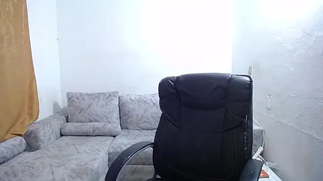 Snapshot of Victor_Maitland chatting on October 8, 2025, 7:58 pm Victor Maitland online show from October 8, 2025, 7:58 pm