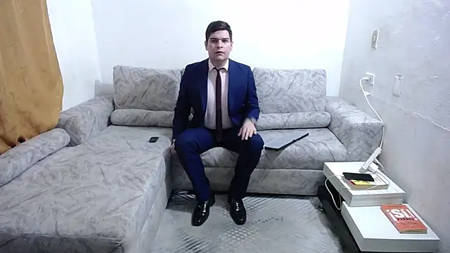 Snapshot of Victor_Maitland chatting on July 11, 2026, 3:40 am Victor Maitland online show from July 11, 2026, 3:40 am