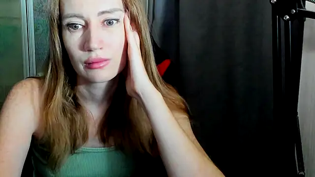 JessFoxxx online show from July 10, 2026, 2:11 am
