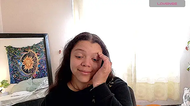 Snapshot of Amanda_sweet chatting on July 25, 2026, 2:01 pm Amanda sweet online show from July 25, 2026, 2:01 pm