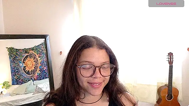 Snapshot of Amanda_sweet chatting on August 5, 2026, 1:27 pm Amanda sweet online show from August 5, 2026, 1:27 pm