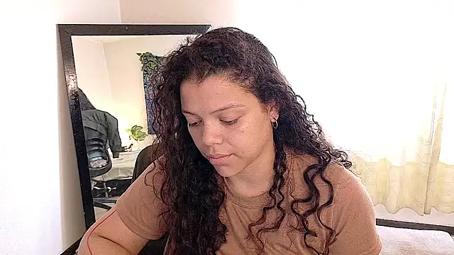 Snapshot of Amanda_sweet chatting on June 21, 2026, 2:23 pm Amanda sweet online show from June 21, 2026, 2:23 pm