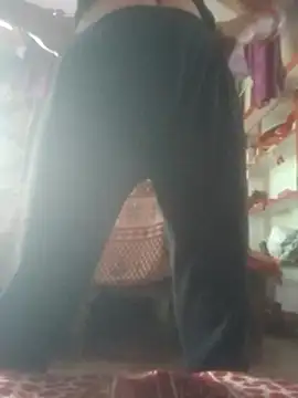 Desi couple305 online show from November 10, 2025, 3:22 am