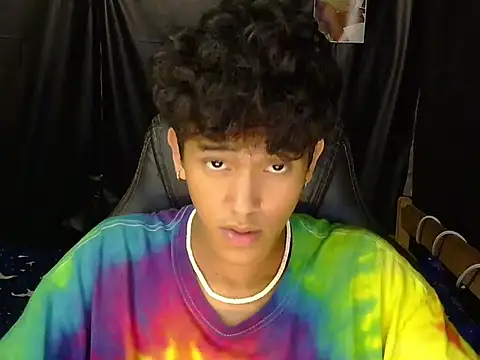 Snapshot of kenbigcockxx chatting on April 5, 2026, 12:56 pm kenbigcockxx online show from April 5, 2026, 12:56 pm