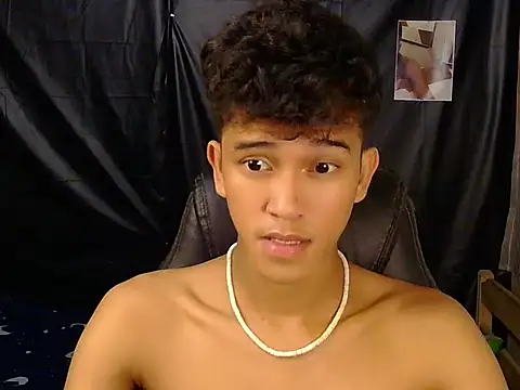 kenbigcockxx online show from February 24, 2026, 1:12 pm