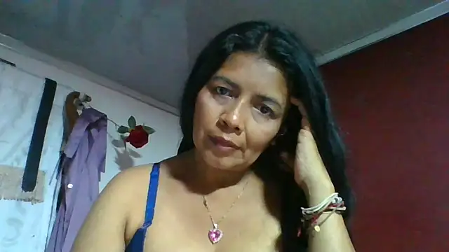 DianaOchoa  online show from April 26, 2026, 3:37 am