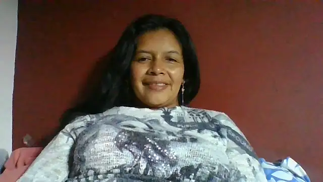 Snapshot of DianaOchoa_ chatting on June 8, 2026, 4:35 am DianaOchoa online show from June 8, 2026, 4:35 am