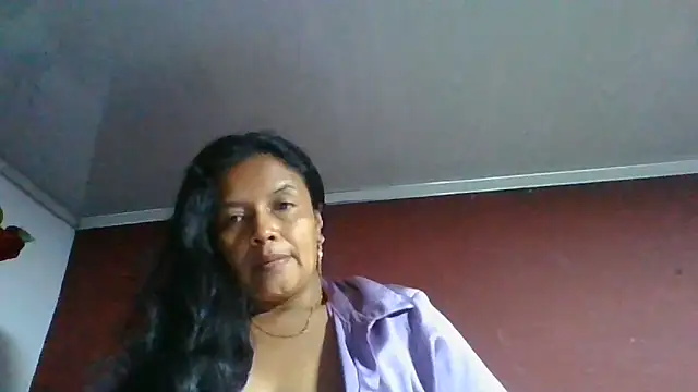 Snapshot of DianaOchoa_ chatting on June 8, 2026, 11:16 pm DianaOchoa online show from June 8, 2026, 11:16 pm