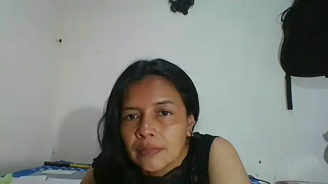 DianaOchoa  online show from April 21, 2026, 7:42 pm