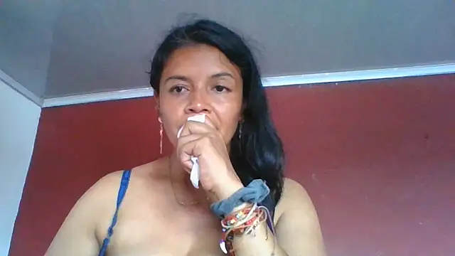 Snapshot of DianaOchoa_ chatting on June 11, 2026, 8:06 pm DianaOchoa online show from June 11, 2026, 8:06 pm
