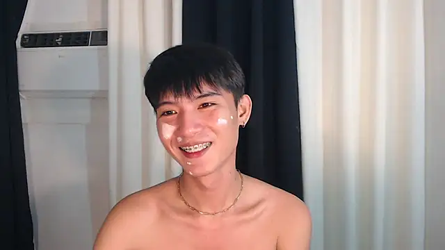 Snapshot of asian_dai chatting on October 27, 2025, 6:31 pm asian dai online show from October 27, 2025, 6:31 pm