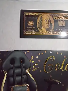 Snapshot of candy__fox_ chatting on November 27, 2025, 11:54 am candy fox online show from November 27, 2025, 11:54 am