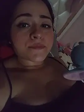 Snapshot of candy__fox_ chatting on October 27, 2025, 12:00 am candy fox online show from October 27, 2025, 12:00 am