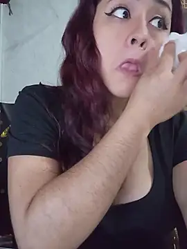 Snapshot of candy__fox_ chatting on October 25, 2025, 12:39 pm candy fox online show from October 25, 2025, 12:39 pm